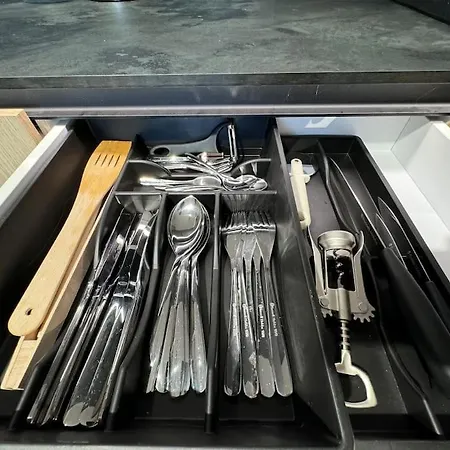 Bnp L Business And Pleasure Polanka Niemena * Poznan